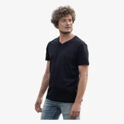102 - Men´s Luxury V-Neck Tees