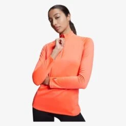 CA1114 - Melbourne Woman