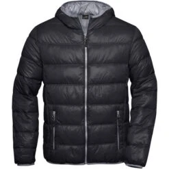James & Nicholson JN1060 - Men's Down Jacket -Nicholson Boutique aHR0cDovL21lZGlhMi5kZXNpZ25wYXJ0bmVyLmZyL2MvcC83Nzc0Lzc3NzQtMTA3NzktMS5qcGc