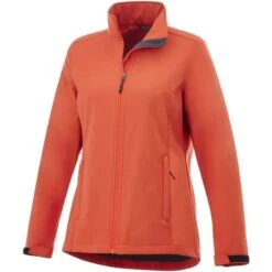 Elevate 38320 - Veste Softshell Femme Maxson -Nicholson Boutique aHR0cDovL21lZGlhMi5kZXNpZ25wYXJ0bmVyLmZyL2MvcC8xMTQ4MC8xMTQ4MC0xMTc1Ny0xLmpwZw