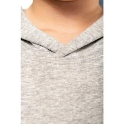KARIBAN K4029 - Sweat-shirt éco-responsable à Capuche Enfant 25 KARIBAN K4029 - Sweat-shirt éco-responsable à Capuche Enfant -Nicholson Boutique aHR0cDovL21lZGlhMi5kZXNpZ25wYXJ0bmVyLmZyL2MvcC8xNjE3NC8xNjE3NC0zNjcyLTEwLmpwZw